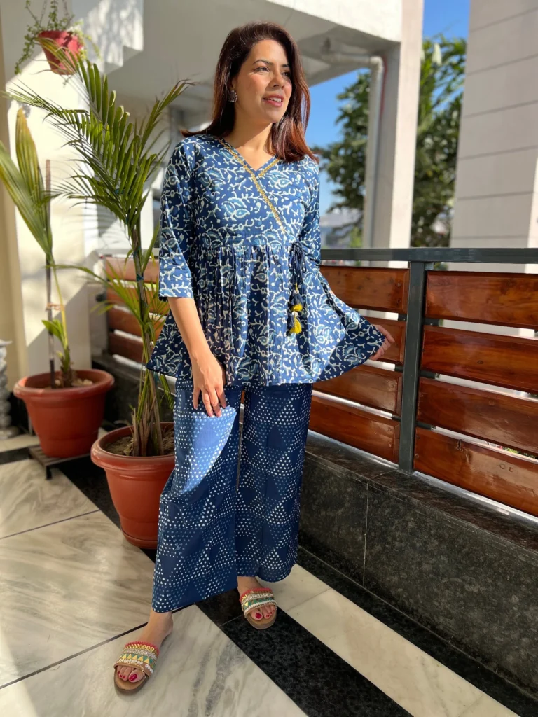 Printed blue-white cotton co-ord set